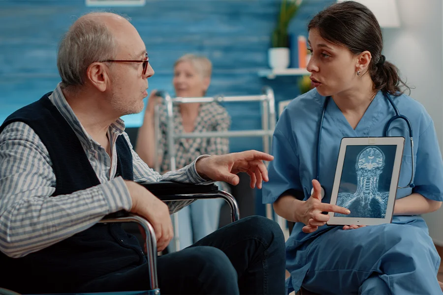 Supportive mental wellness conversation at StarMed Clinic